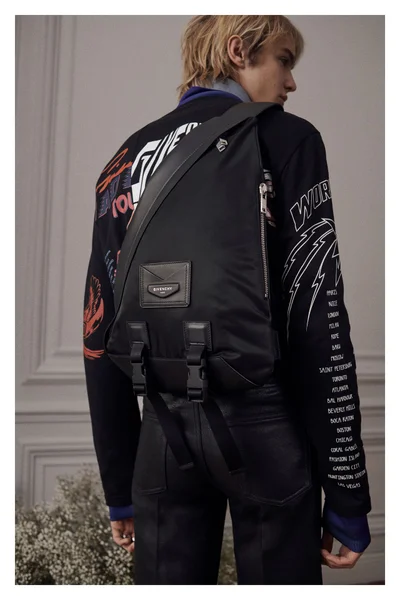 Look 22